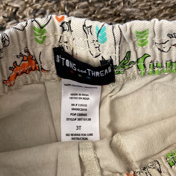 Buttons and Thread toddler 3t dinosaur T-shirt and shorts set. - Picture 5 of 5